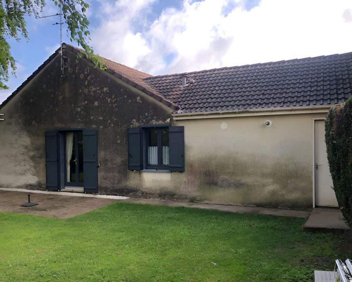 Démoussage de toiture Cambrai