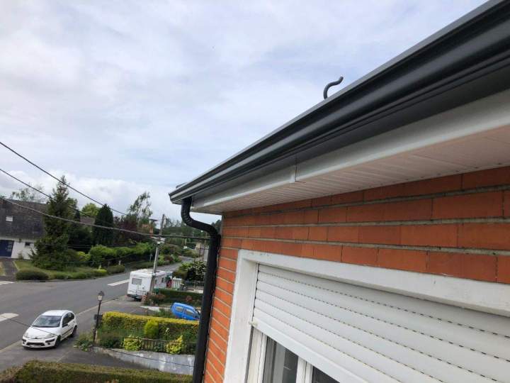 Des gouttières en alu, sans raccord et performantes.