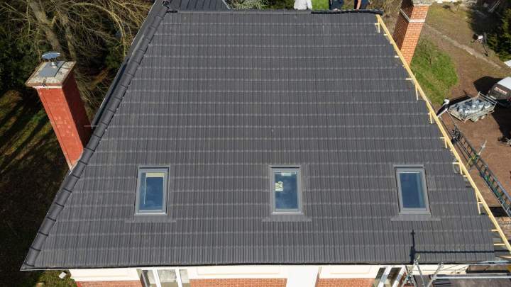 Des couvreurs qualifiés pour une rénovation et réparation de toiture de qualité